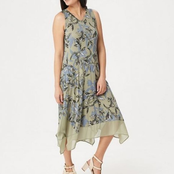 LOGO by Lori Goldstein Dresses & Skirts - LOGO Knit Sleeveless Maxi Dress with Chiffon Trim